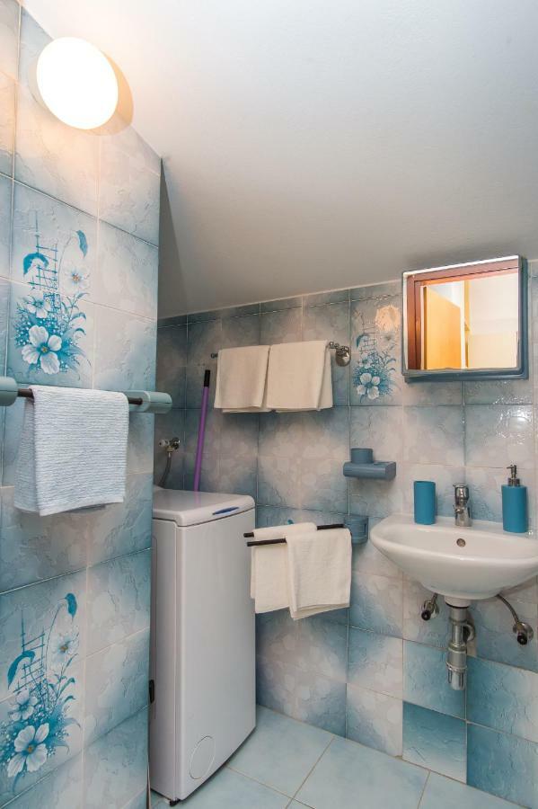 Seaview Apartment Marinov - Bilo, 普利莫顿 外观 照片
