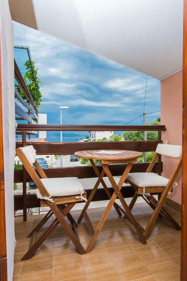 Seaview Apartment Marinov - Bilo, 普利莫顿 外观 照片
